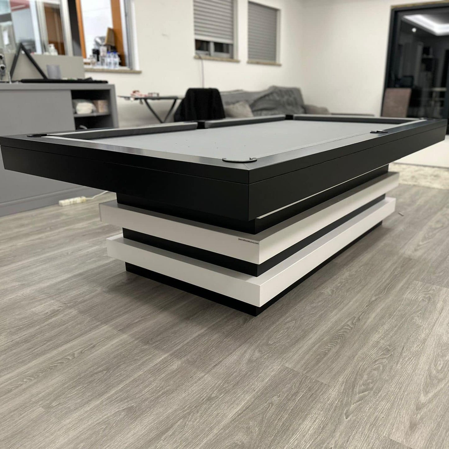 Cue-King Manhattan Luxury Pool Table (Fully Customisable)